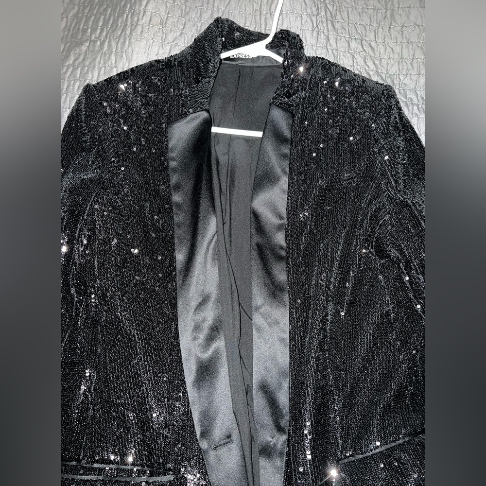 Express Black Sequin Blazer - Picture 3 of 4